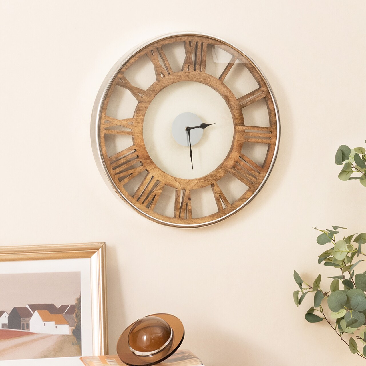 Silent Wall Clock with Classic Frame and Classic Roman Number-16 Inch
